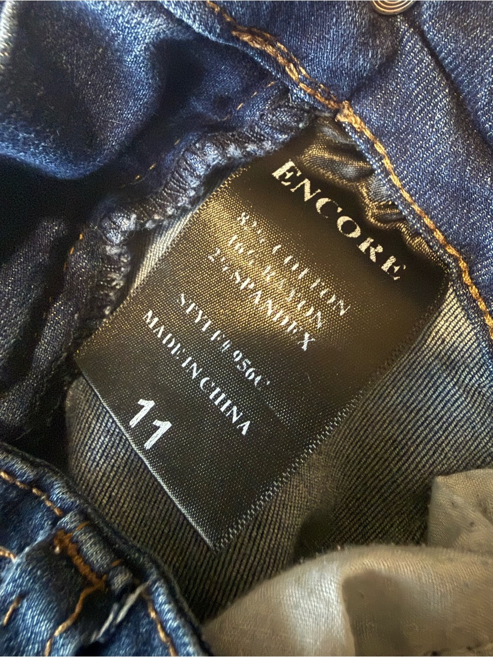 Encore Jeans Women’s Dark Blue Distressed Jeggings - Picture 4 of 8